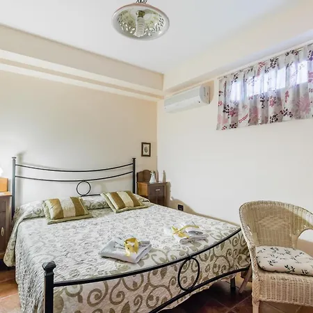 Sealand House Near The Sandy Beach, Parking & Wifi * Avola