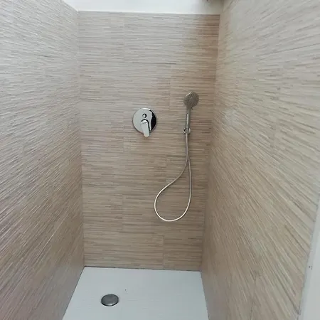 Casa de Férias Sealand House Near The Sandy Beach, Parking & Wifi Avola